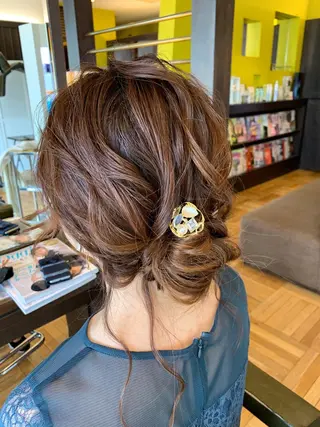 ヘアアレンジ 佐藤 ナルトのヘアスタイル