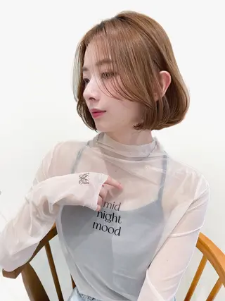 ショート カラー 小顔ボブ jilblanカホのヘアスタイル