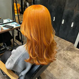 ロング 東 希良里のヘアスタイル