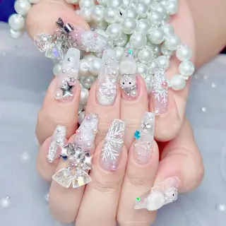 ネイル Aurum nailのネイルデザイン