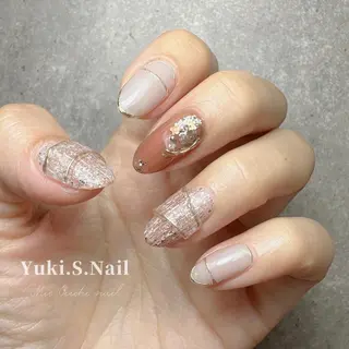 ミディアム Yuki S.Nailのネイルデザイン