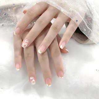 ネイル 🦋ネイルサロン ブラン🌈ゆりのネイルデザイン