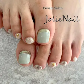 ネイル ビューティ サロンMIORAのマツエク・マツパデザイン