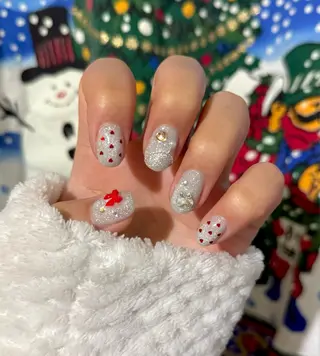 ネイル SALONVILLAGE所属・Lueur 恵比寿 HARUKAのネイルデザイン