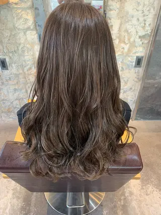 ロング カラー AUBE hair ales福岡平尾店所属・塚本 昂のヘアスタイル