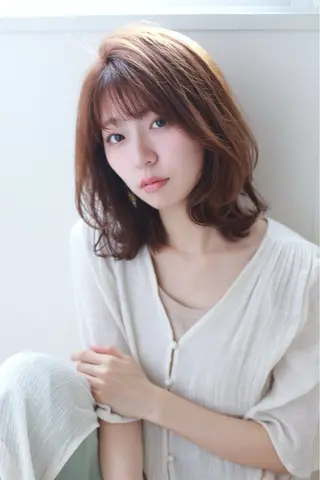 ミディアム パーソナルカラー診断 /伏見/赤坂 茉央のヘアスタイル