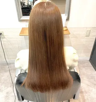 ロング カラー 堀川 希歩のヘアスタイル