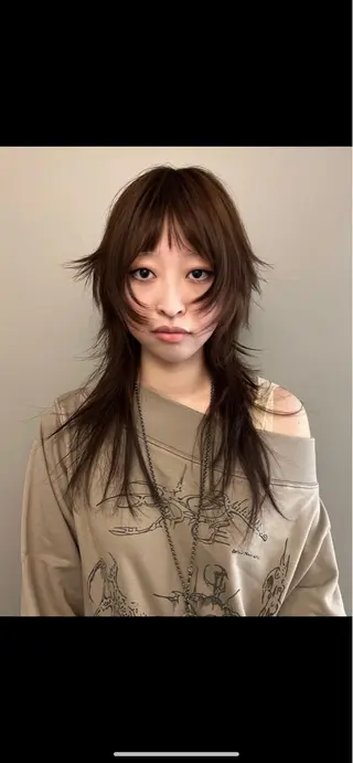 セミロング haco＋所属・圧倒的デザイン力 店長🎨RENAのヘアスタイル