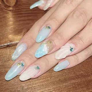 ネイル . JUNのネイルデザイン