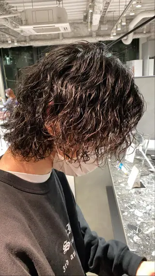 ミディアム パーマ 村里 大輔のヘアスタイル