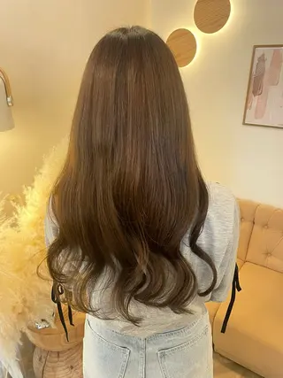 ロング カラー LUVISM Ayakaのヘアスタイル