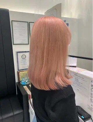 ミディアム カラー 築山 寿輝也のヘアスタイル