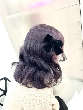 セミロング ❤︎ワンホンガーリー なハイトーンヘア❤︎のヘアスタイル