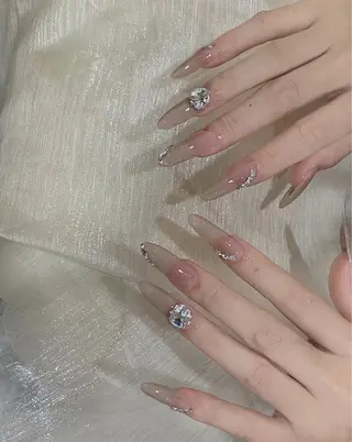 ネイル u1salon所属・ゆい ユイのネイルデザイン