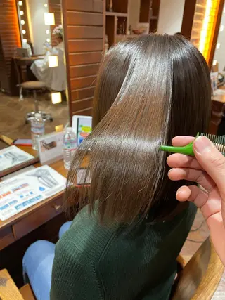 ミディアム stylist YUTOのヘアスタイル