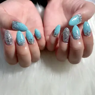 ネイル y mikuのネイルデザイン