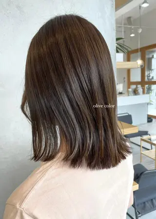 ミディアム 𐙚mareka/ 顔周り/透明感ｶﾗｰのヘアスタイル