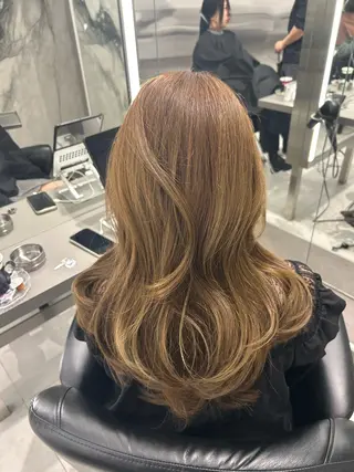 セミロング 韓国ヘア AYUMIのヘアスタイル