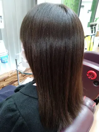 カラー God Hands所属・茂木 彩佳のヘアスタイル