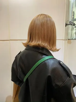 カラー HAIR BASE ZAWAWA所属・レイヤー/ブリーチ| 特殊パーマ/赤澤のヘアスタイル