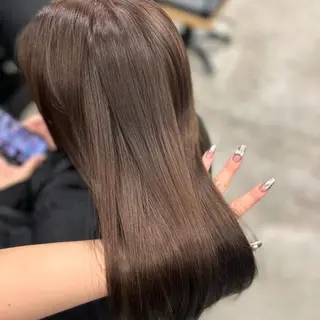 カラー ICY表参道所属・ERIKA YAMAMOTOのヘアスタイル