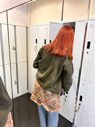 ロング ダブルカラーベージュ カラー/tuburaのヘアスタイル