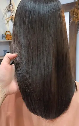 セミロング kingdom青山店所属・kingdom青山店 小宮愛理のヘアスタイル