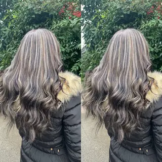 セミロング カラー 👑派手髪/カット 👑ANRYのヘアスタイル