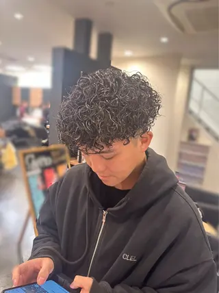 パーマ メンズ 💈メンズサロン シャドウパーマ大募集のヘアスタイル