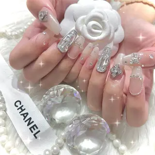 ネイル élu by Noriko 前原のネイルデザイン