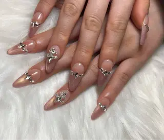 ネイル ジェイノヴァール所属・🫧yua 🌸🫧のネイルデザイン