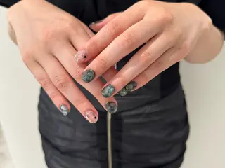 ネイル ATELIE JULI所属・徳田 祥子のネイルデザイン