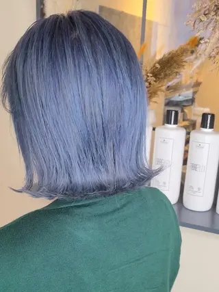 ミディアム カラー 中嶋 颯和のヘアスタイル