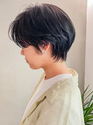 ショート カラー ハイトーンカラー RYUのヘアスタイル