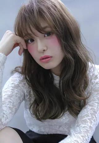 ロング カラー EMANONシェアサロン心斎橋店所属・韓国メンズヘア　ミル クティボブ　足立佳代のヘアスタイル