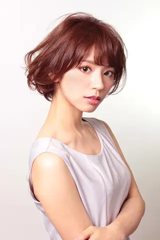 ショート カラー パーマ トヤマ セシルヘアー神戸元町のヘアスタイル