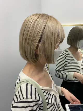 ショート カラー コマツリサ ROCCO eastのヘアスタイル