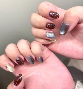 ネイル remplir所属・RANUN さおりのネイルデザイン