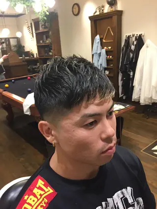 ショート ヒロ銀座ヘアーサロン 五反田店所属・寺嶋 涼のヘアスタイル