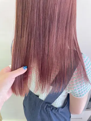 セミロング カラー 齋藤 咲のヘアスタイル