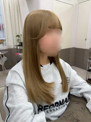 ロング 𝓝𝓪𝓷𝓪 くびれ/韓国風/新宿のヘアスタイル