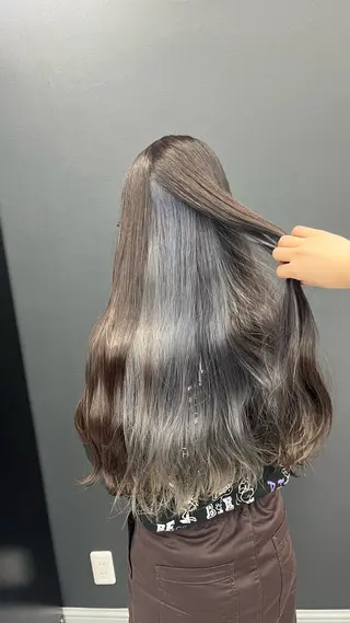 ロング カラー white.梅田所属・White梅田  ／ COCOのヘアスタイル