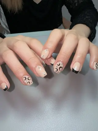 ネイル nailsalon urümのネイルデザイン