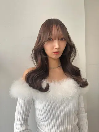 ロング 韓国ヘア レイヤーカットのヘアスタイル