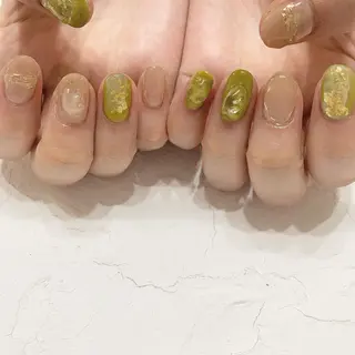 ネイル emanon 新宿東口店所属・nailist akariのネイルデザイン