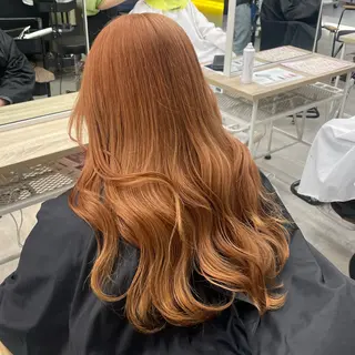 カラー クルミ/ 💕ワンホンネイルのネイルデザイン