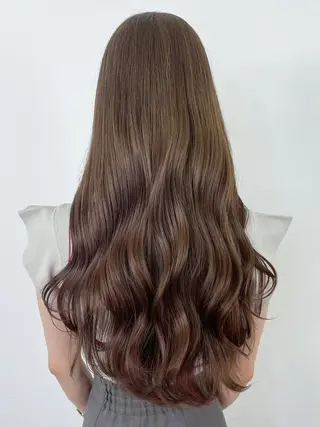 セミロング カラー ITby ALBUM 北千住店のヘアスタイル