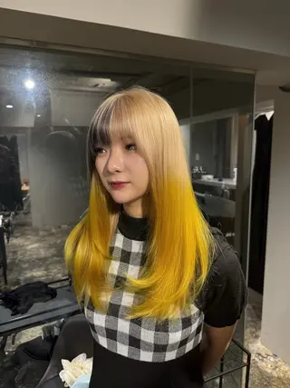 セミロング カラー ROIS渋谷【ロイス】所属・高橋大樹/ブリーチ/ ミルクティーベージュのヘアスタイル