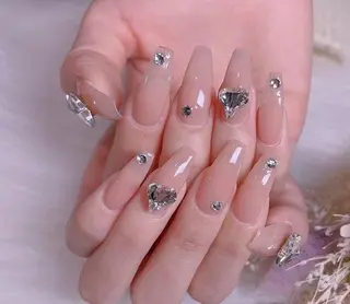 ネイル VELA nails 川口(ベラネイルズカワグチ)所属・椿 奈々美のネイルデザイン