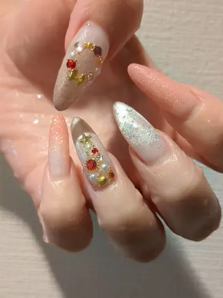 ネイル E·U·B ネイル所属・横浜市中区曙町 E·U·Bネイルのネイルデザイン